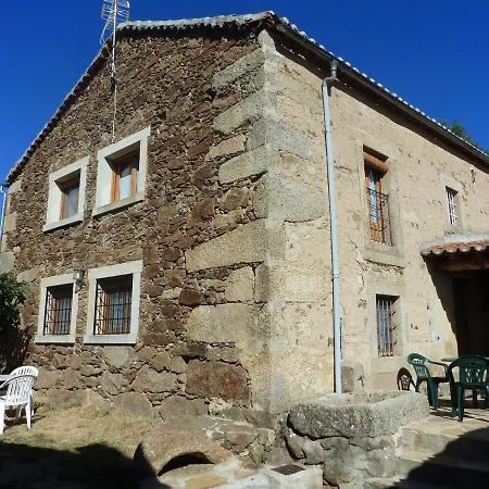 Gredos La Higuera Y El Nogal